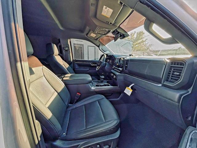 GMC Sierra C1500 Slt Image 5