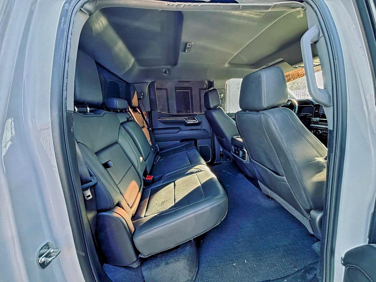 GMC Sierra C1500 Slt Image 7