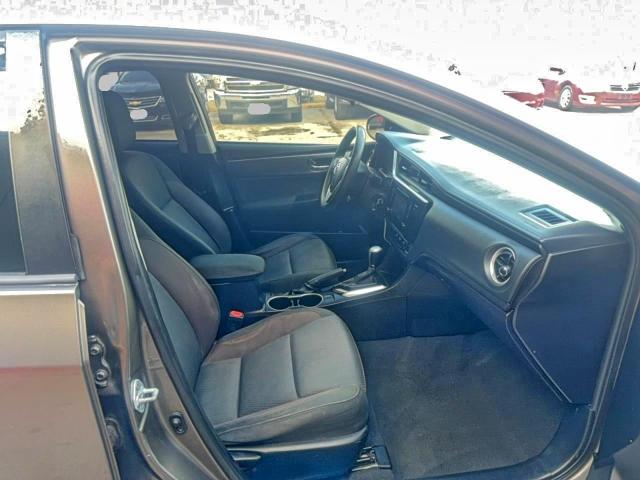 Toyota Corolla L Image 5