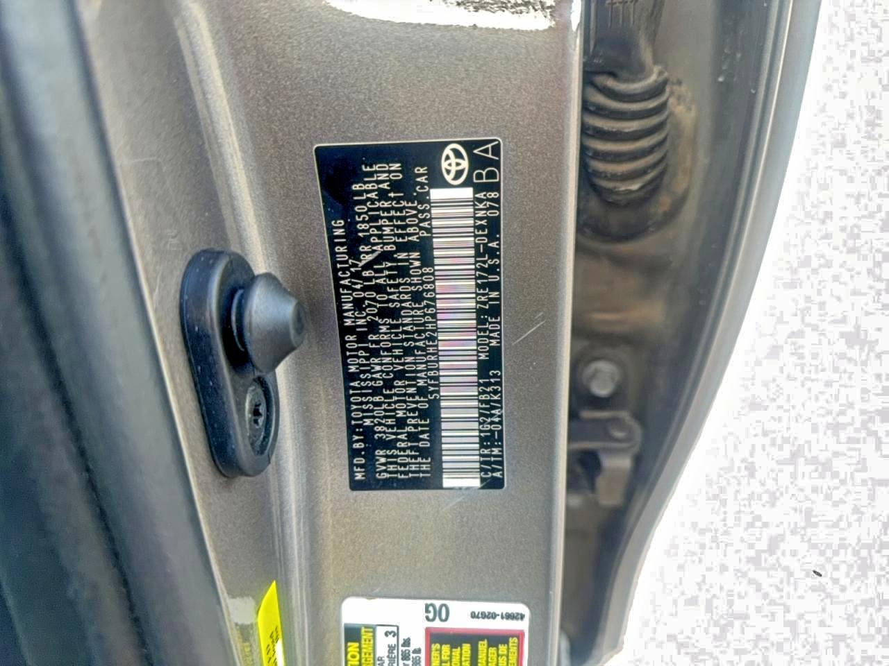 Toyota Corolla L Image 4