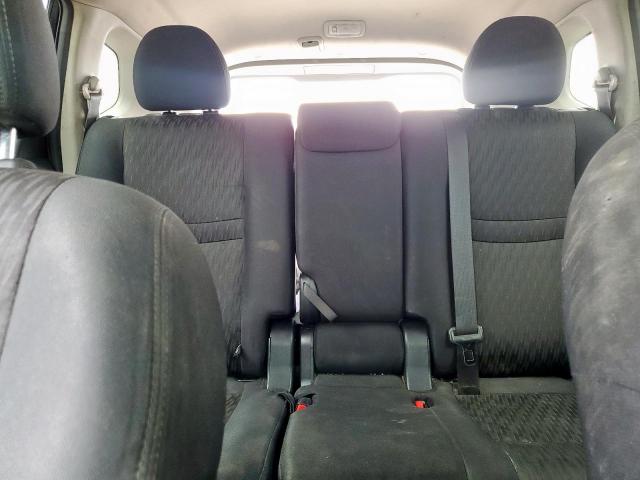 Nissan Rogue S Image 10