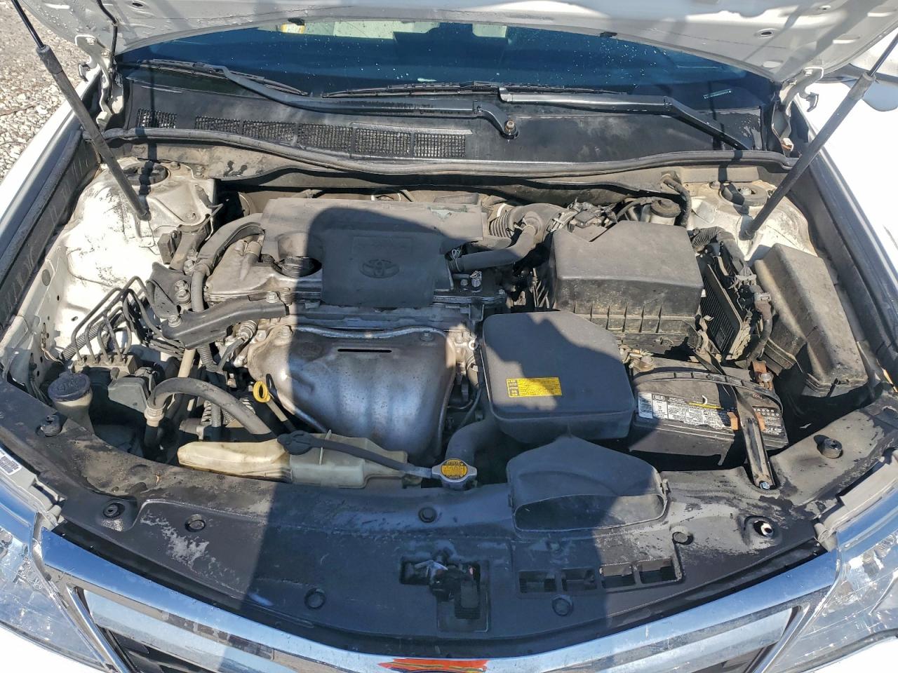 Toyota Camry L Image 7