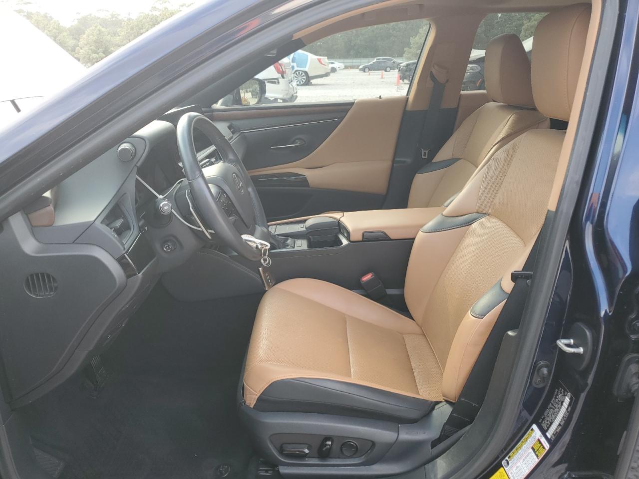 Lexus Es 350 Base Image 12