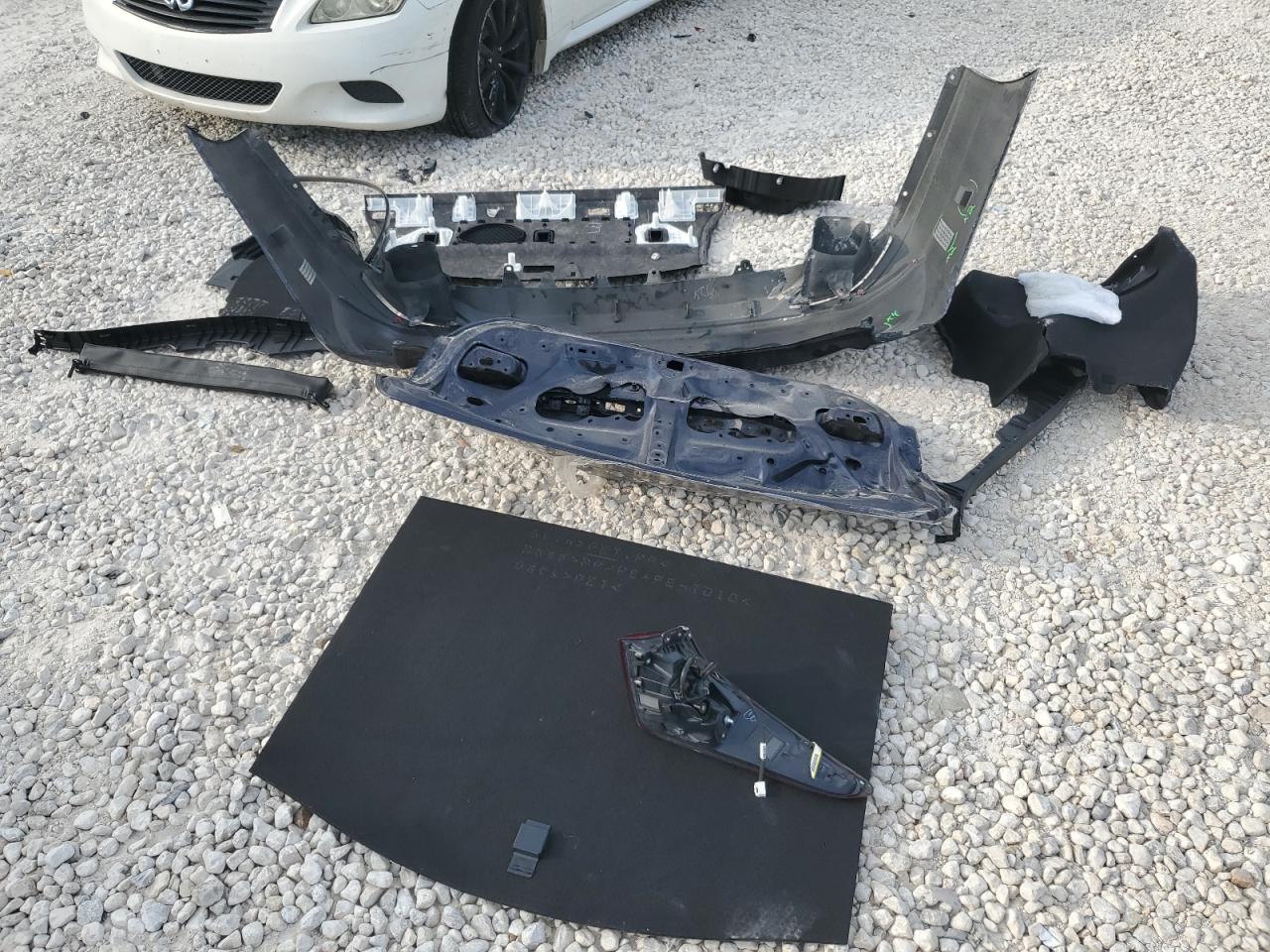 Lexus Es 350 Base Image 13