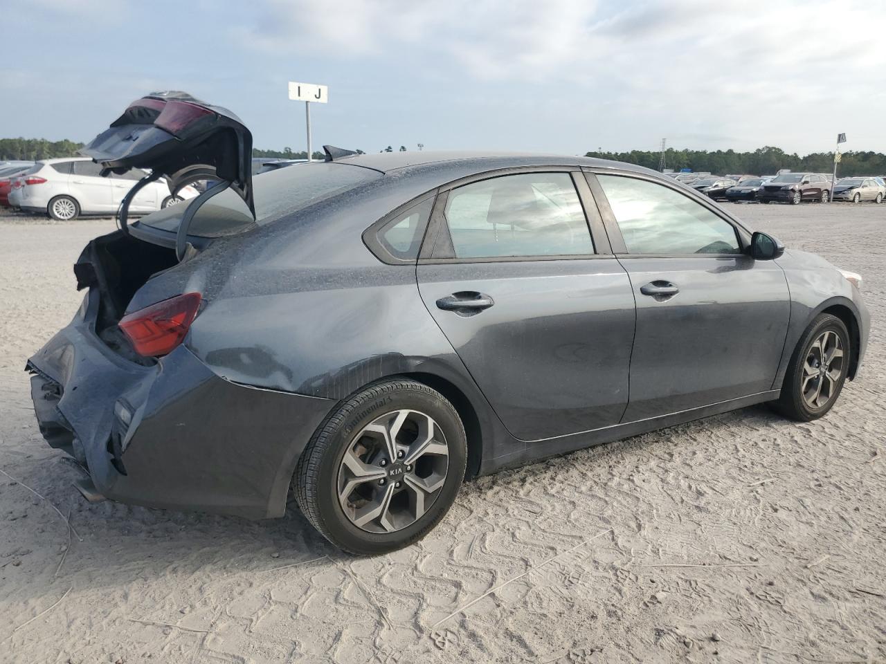 Kia Forte Fe Image 2