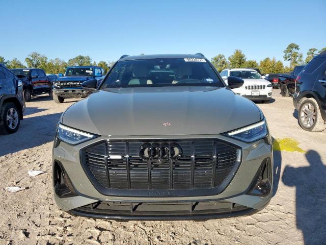 Audi e-tron Chronos Image 3