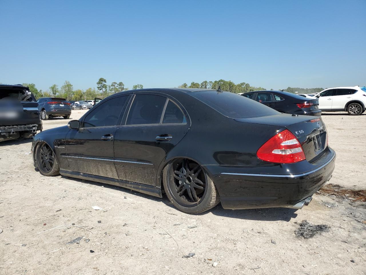 Mercedes-Benz E-Class 55 Amg Image 3