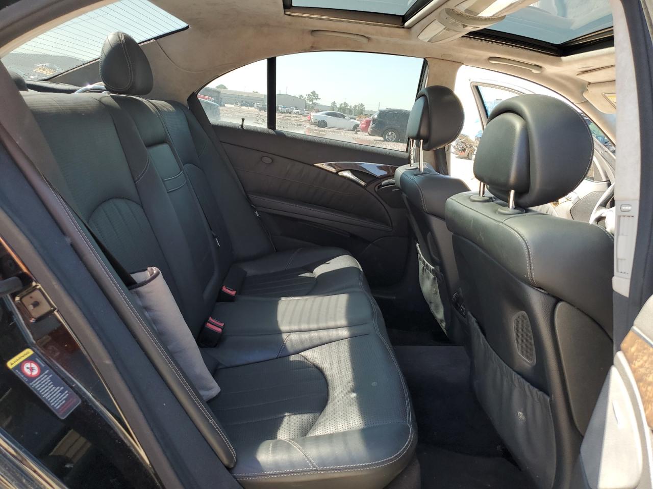 Mercedes-Benz E-Class 55 Amg Image 8