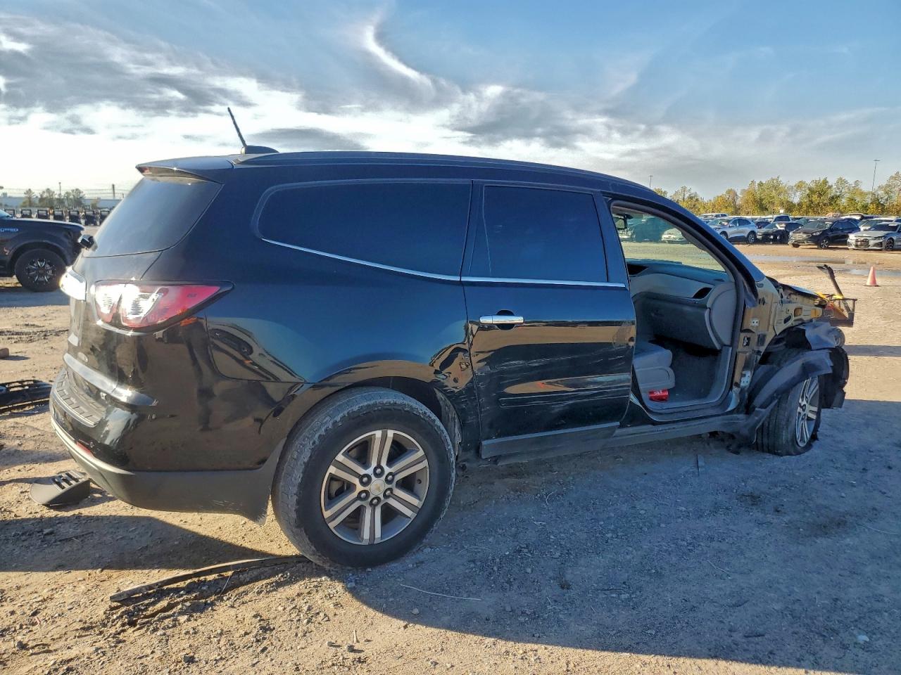 Chevrolet Traverse Lt Image 13