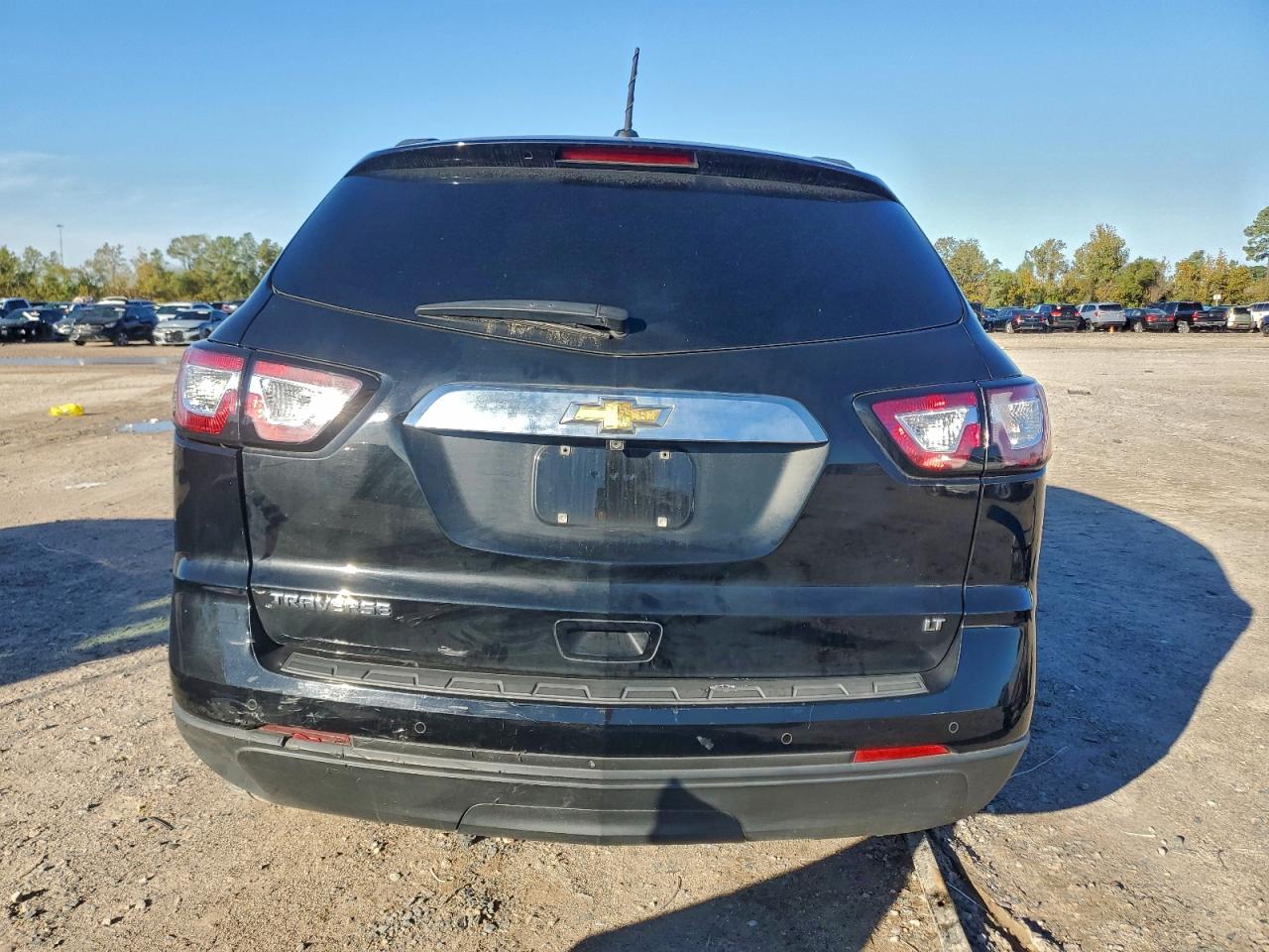 Chevrolet Traverse Lt Image 12