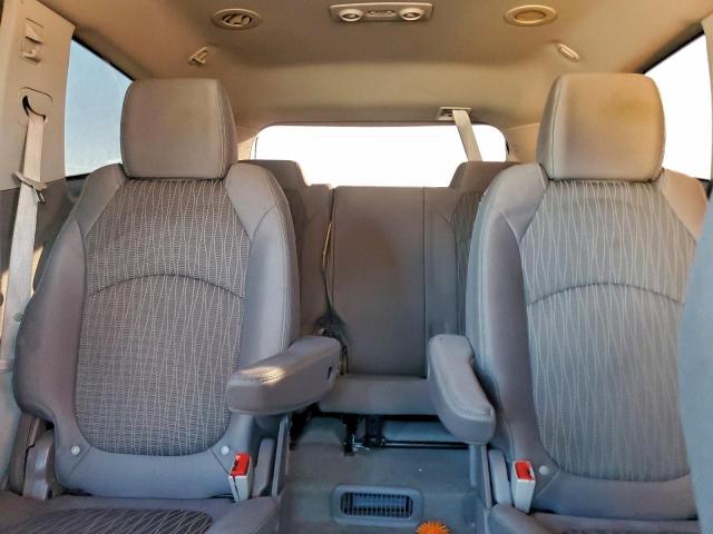 Chevrolet Traverse Lt Image 11