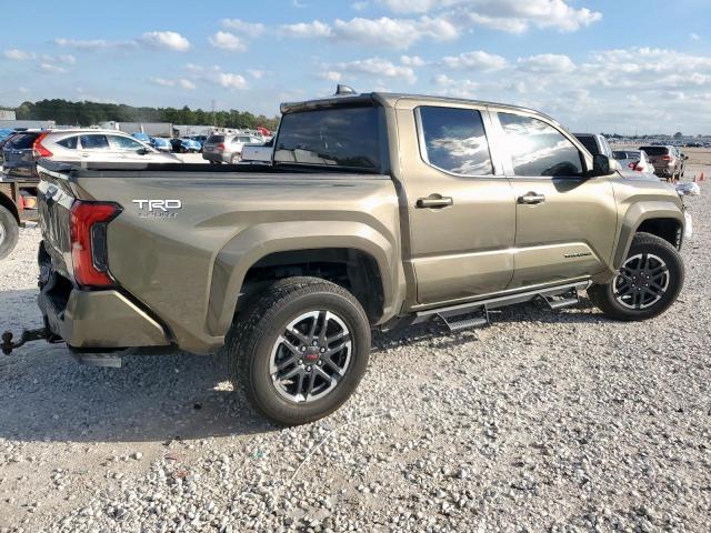 Toyota Tacoma Double Cab Image 3