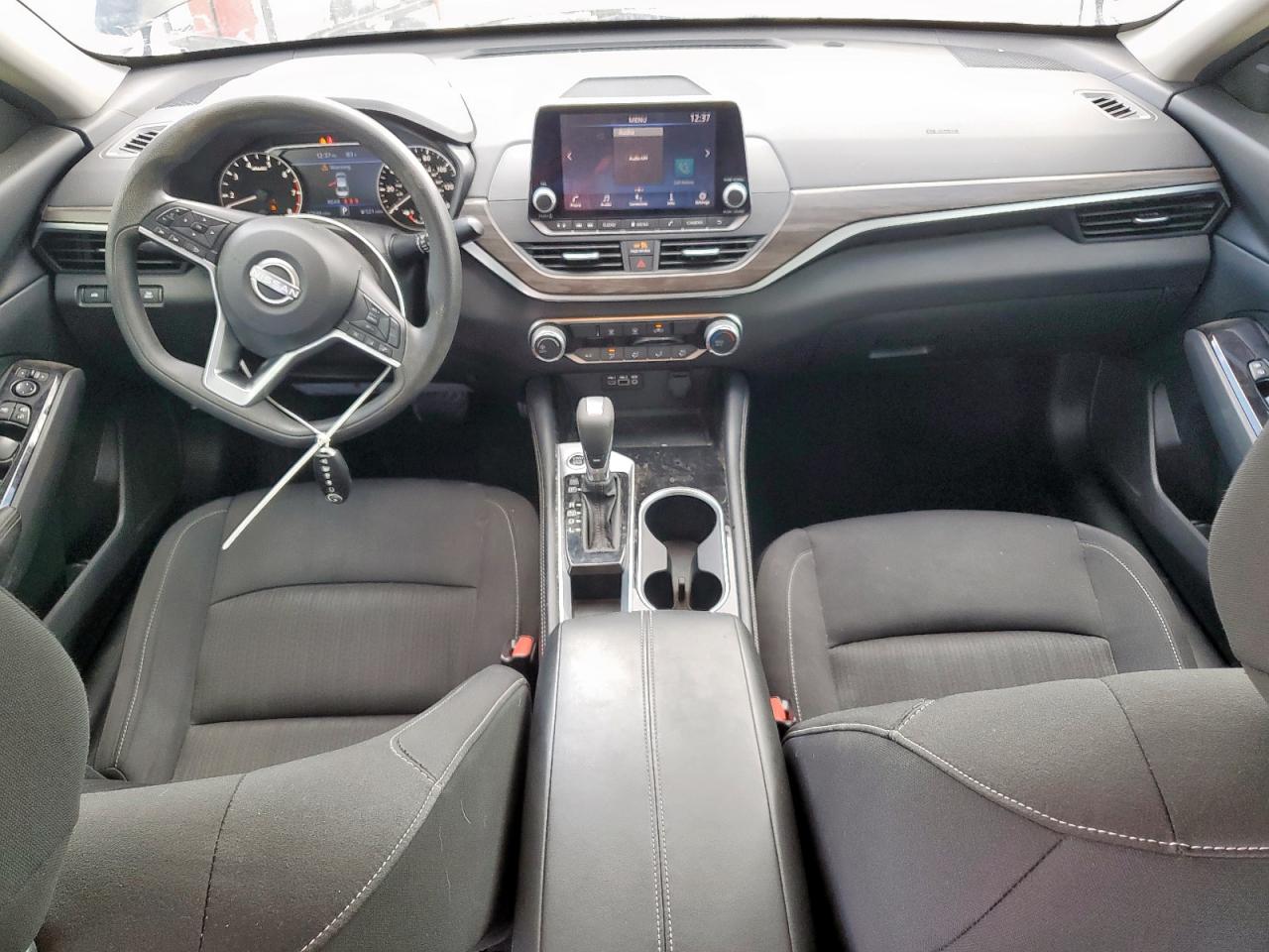 Nissan Altima Sv Image 7