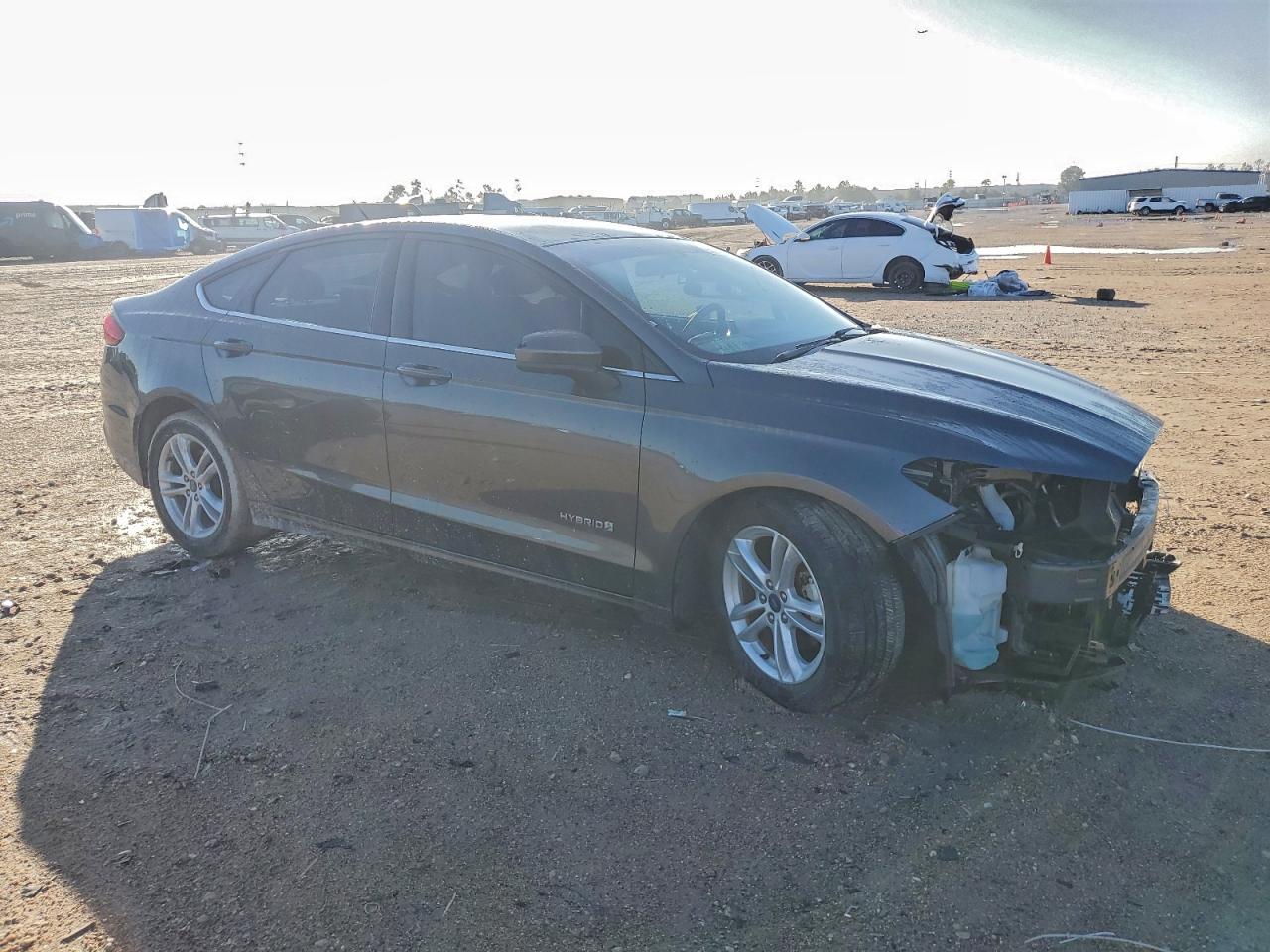 Ford Fusion Se Hybrid Image 12