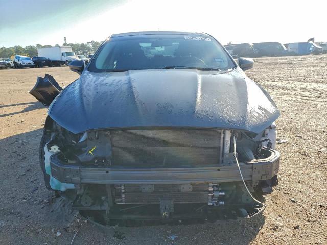 Ford Fusion Se Hybrid Image 7