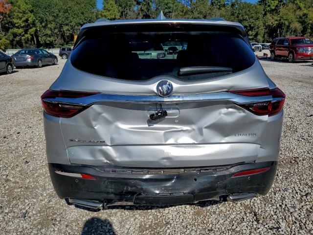 Buick Enclave Essence Image 7