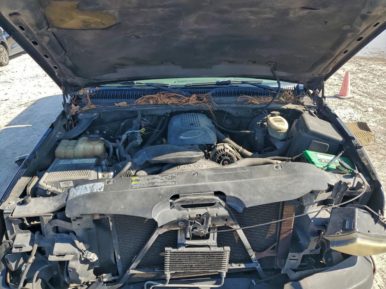 Chevrolet Silverado K1500 Image 12