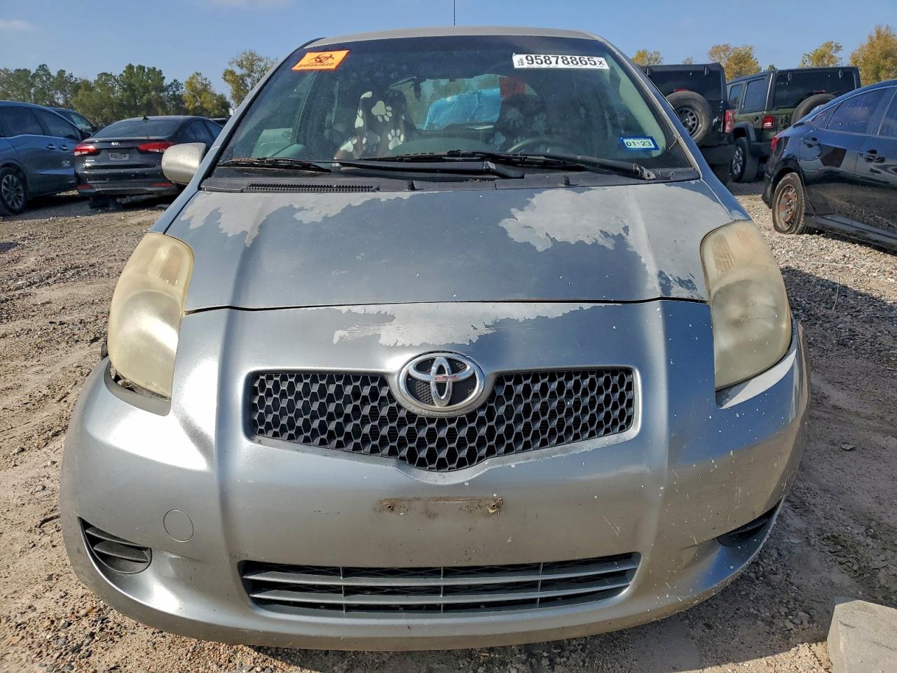 Toyota Yaris Image 8