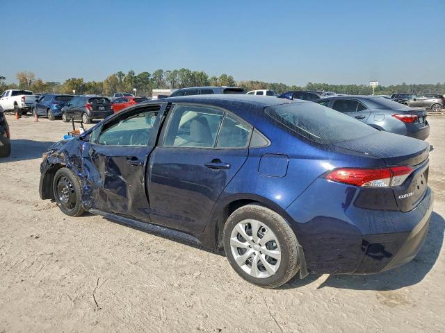 Toyota Corolla Le Image 8