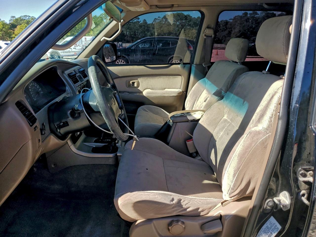 Toyota 4Runner Sr5 Image 4