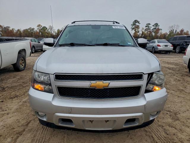 Chevrolet Avalanche Ls Image 2