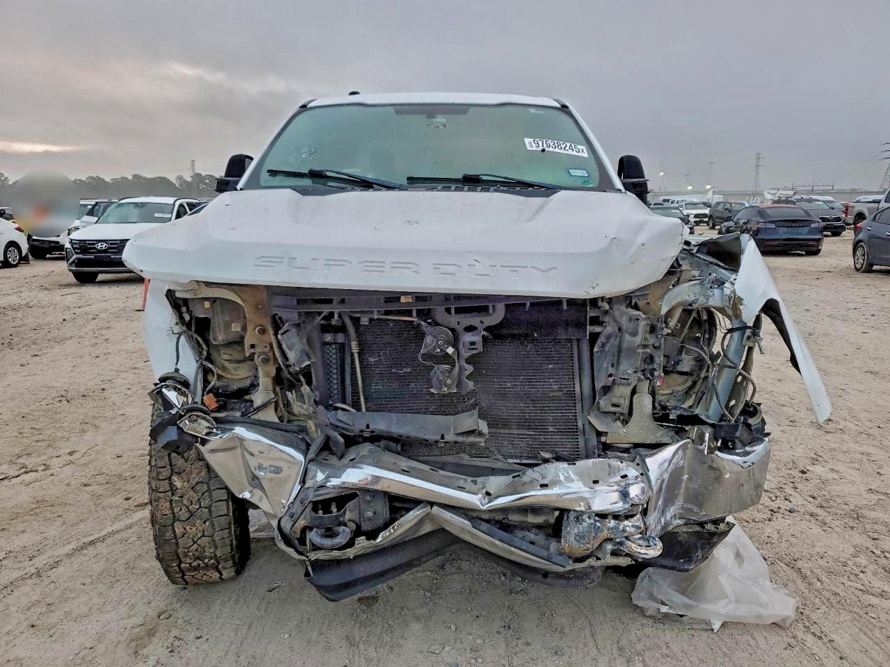 Ford F-250 Super Duty Image 8