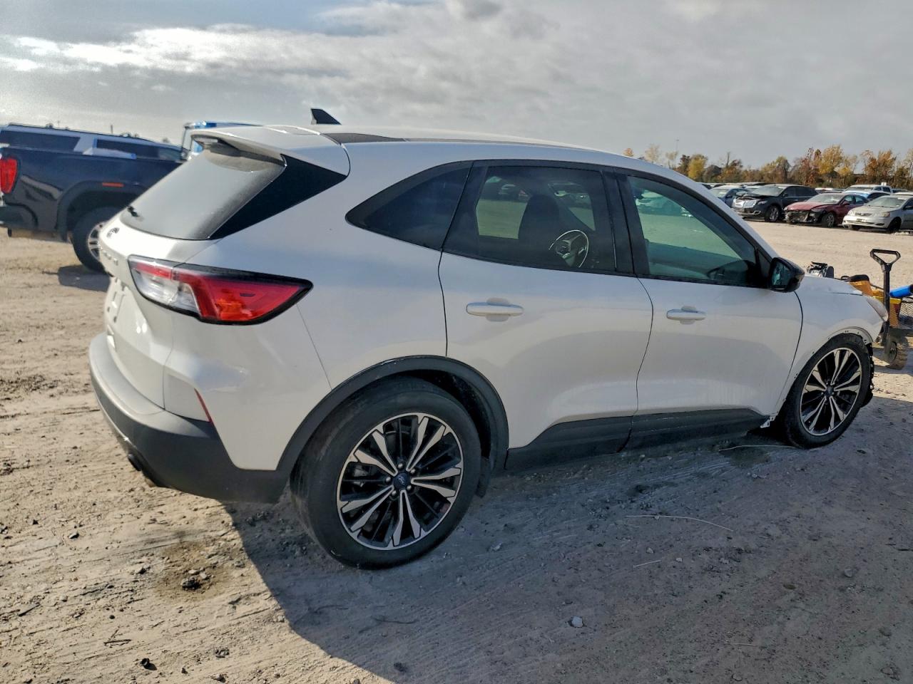 Ford Escape Se Image 8