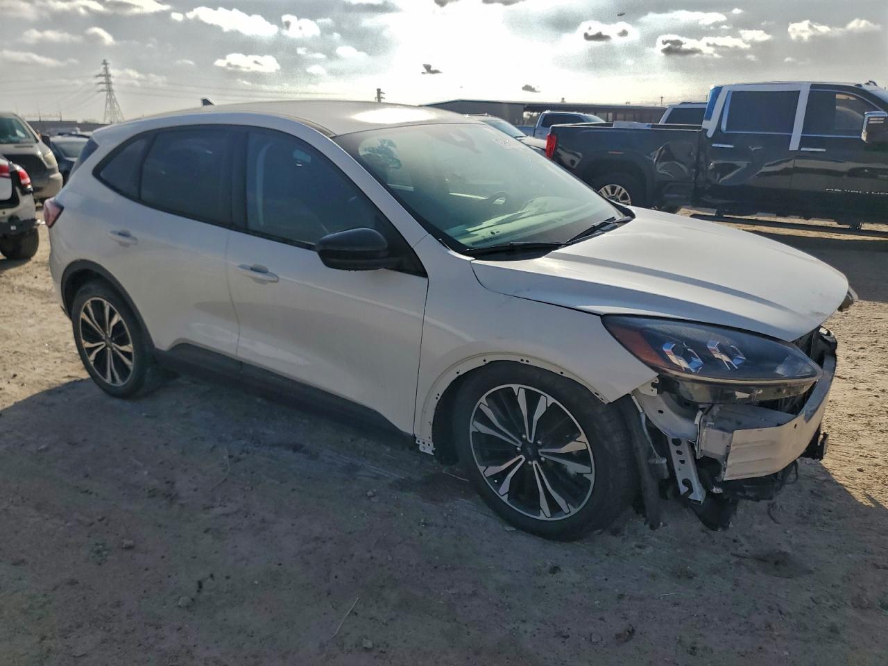 Ford Escape Se Image 4