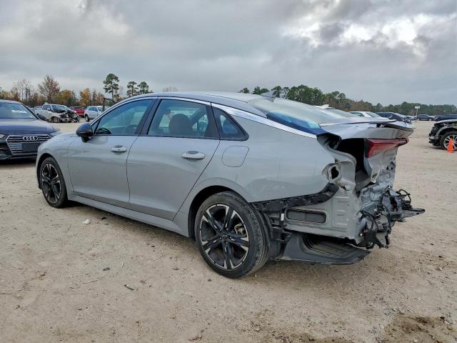 Kia K5 Gt Line Image 3