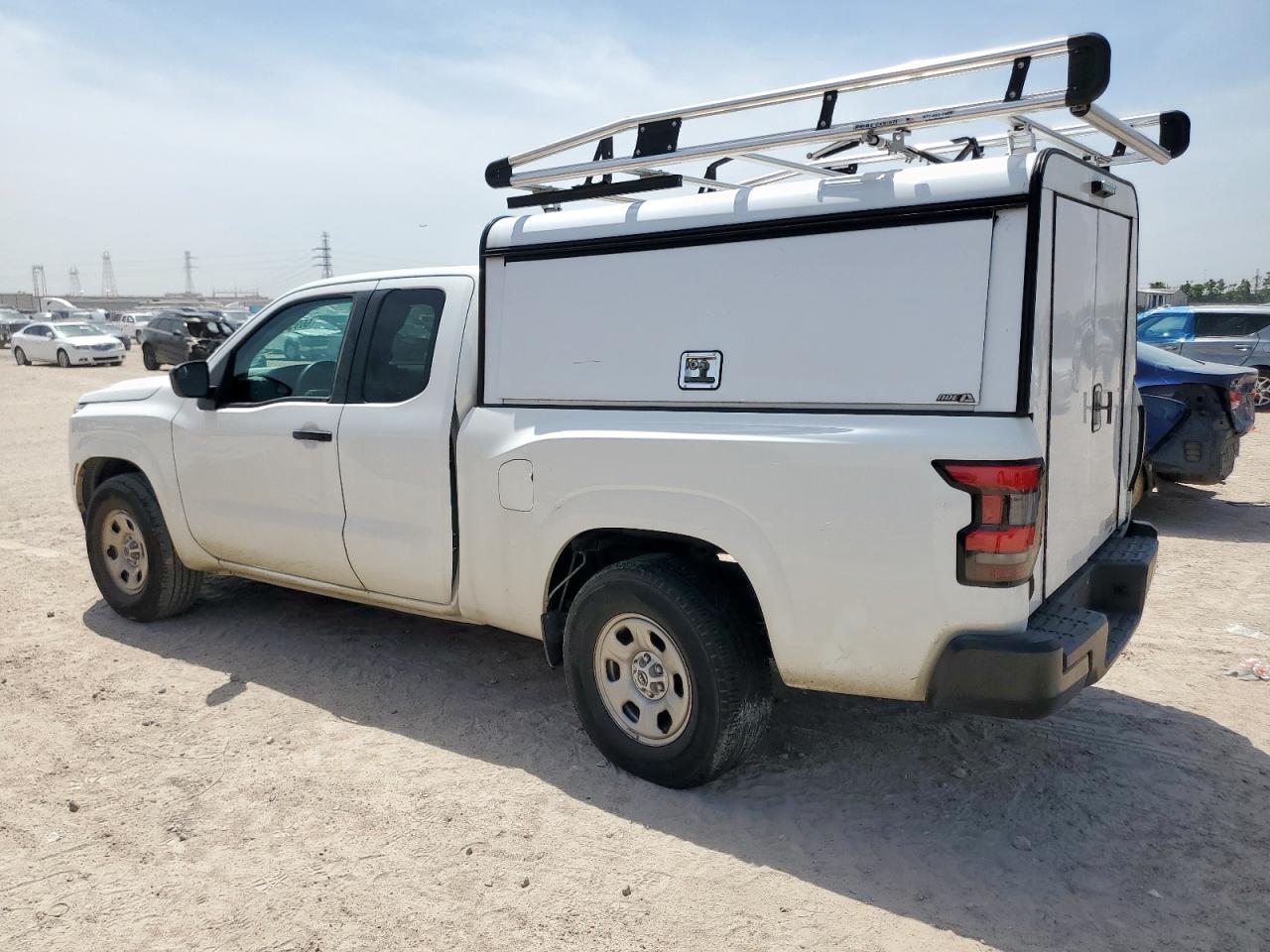 Nissan Frontier S Image 6