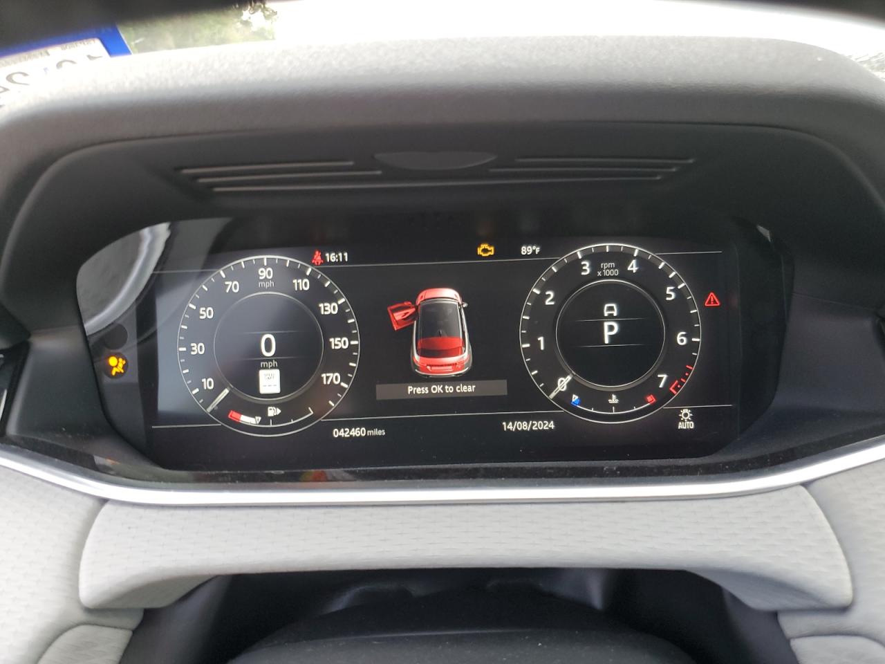 Land Rover Range Rover S Image 9