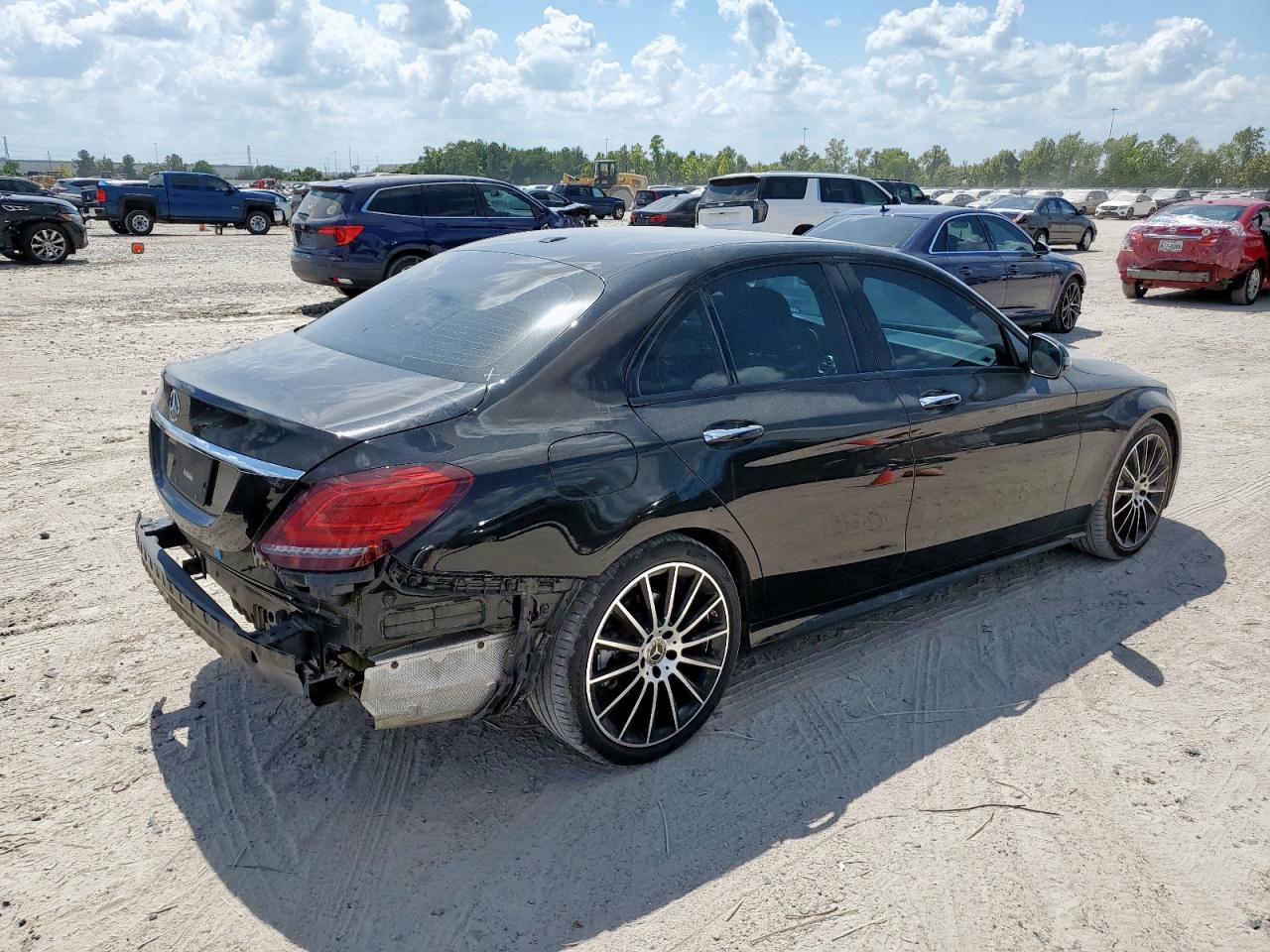 Mercedes-Benz C-Class 300 Image 8