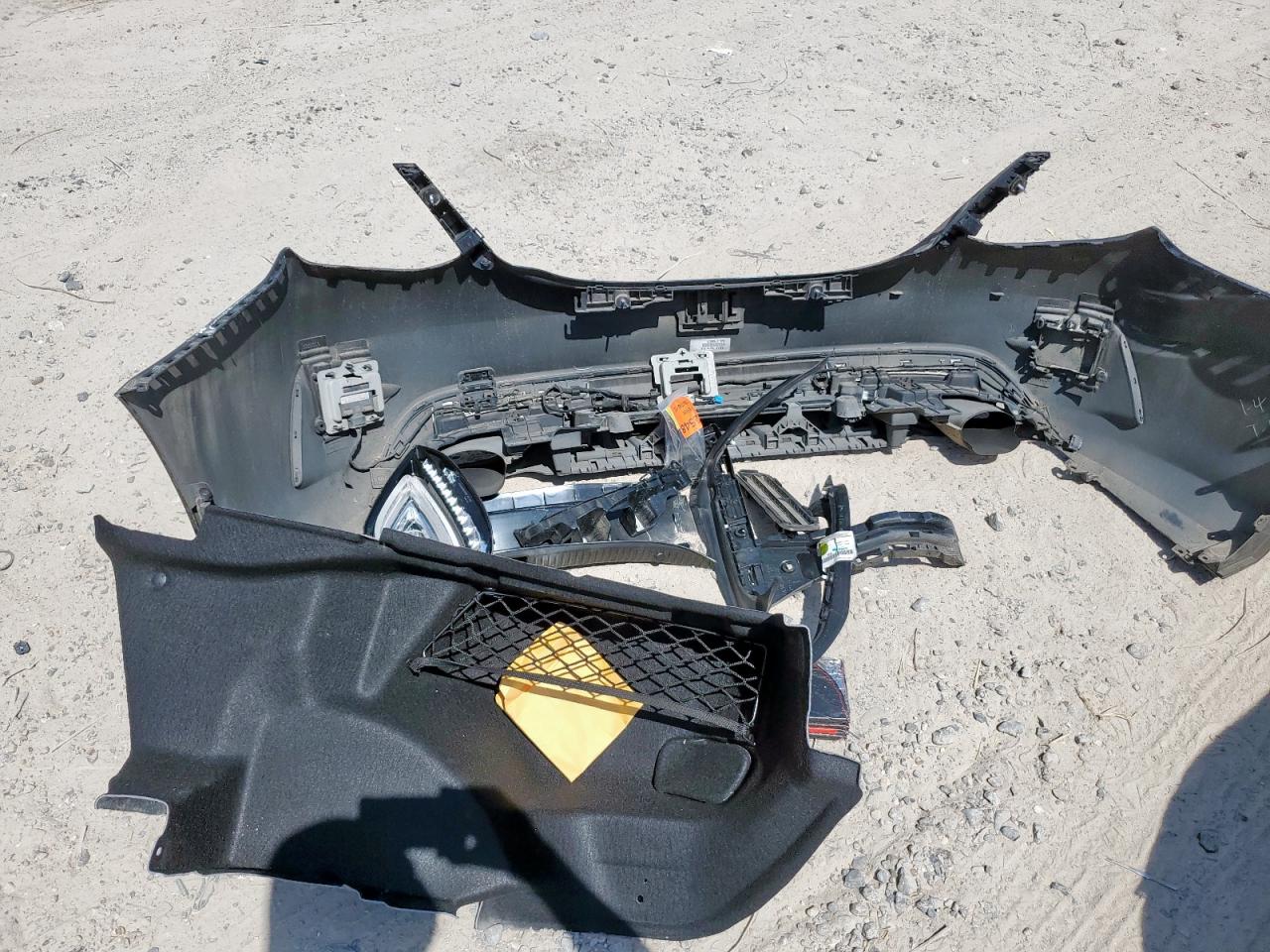 Mercedes-Benz C-Class 300 Image 7