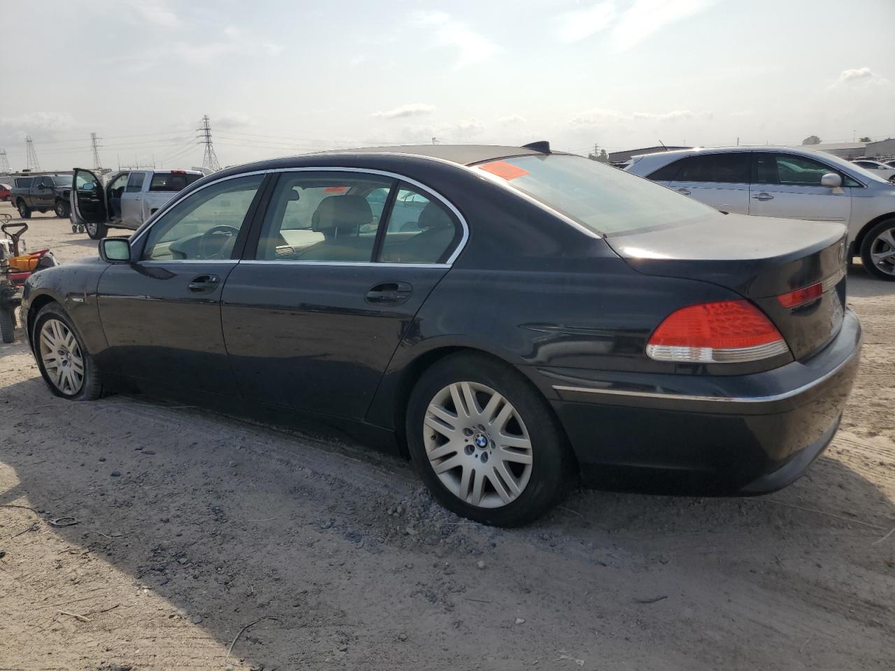 BMW 7 Series Li Image 8