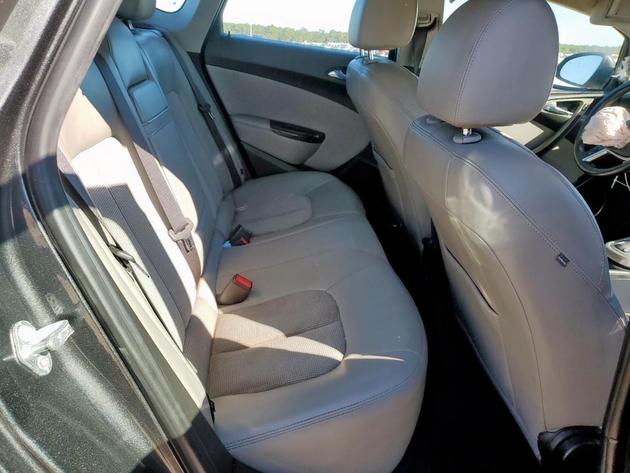 Buick Verano Sport Touring Image 10