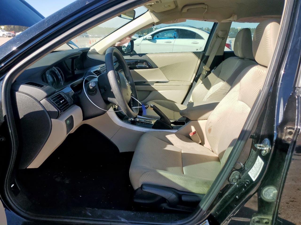 Honda Accord Lx Image 2