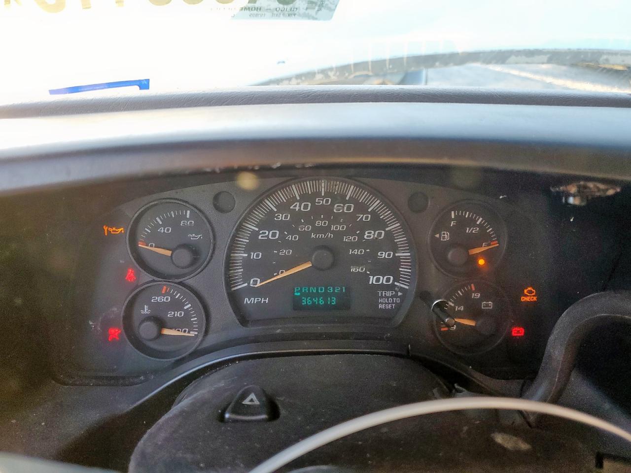 Chevrolet Express Image 8