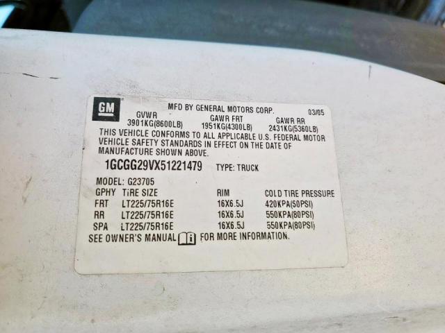 Chevrolet Express Image 12