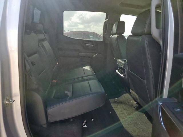 GMC Sierra C1500 Slt Image 8