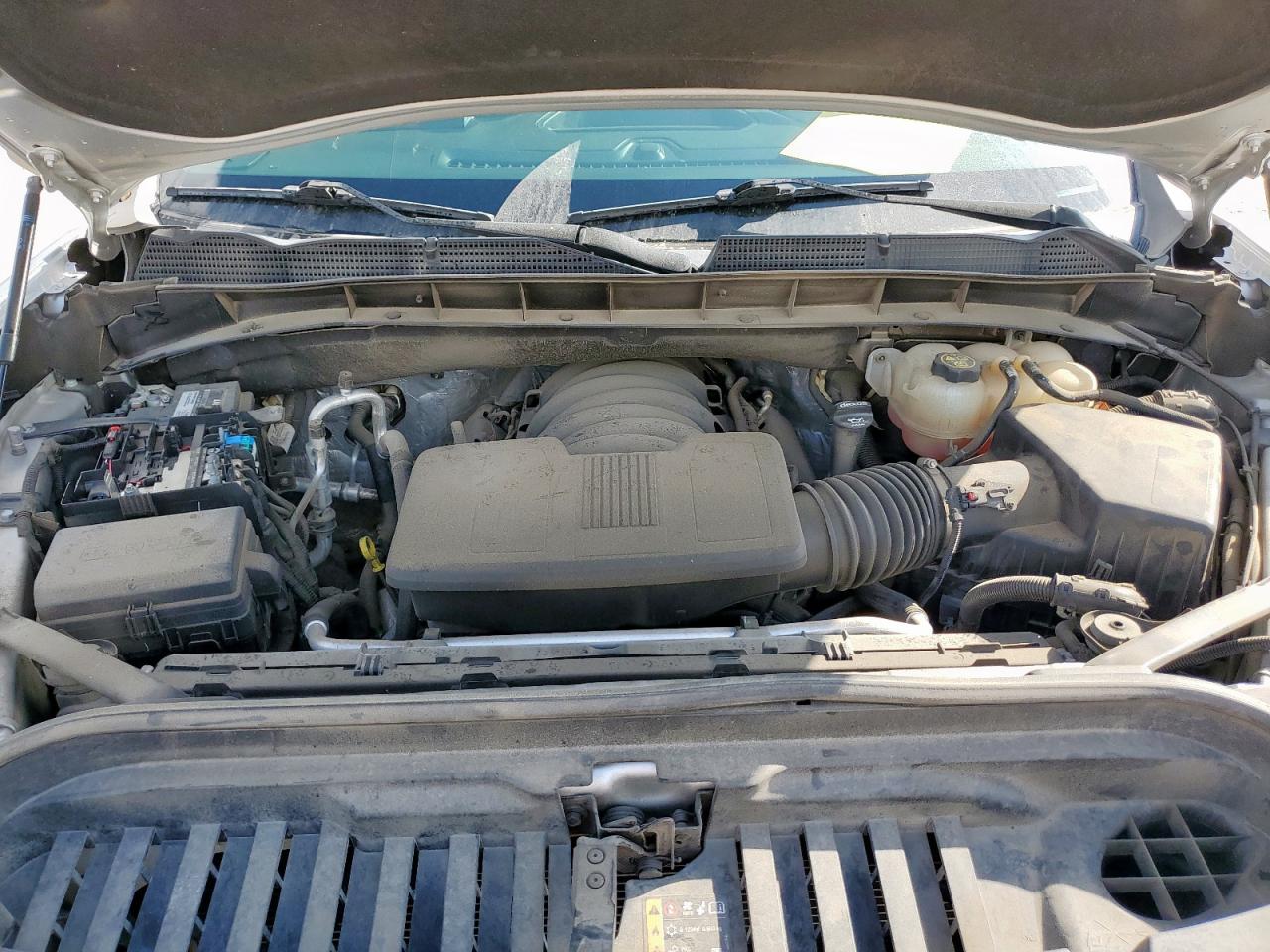 GMC Sierra C1500 Slt Image 6