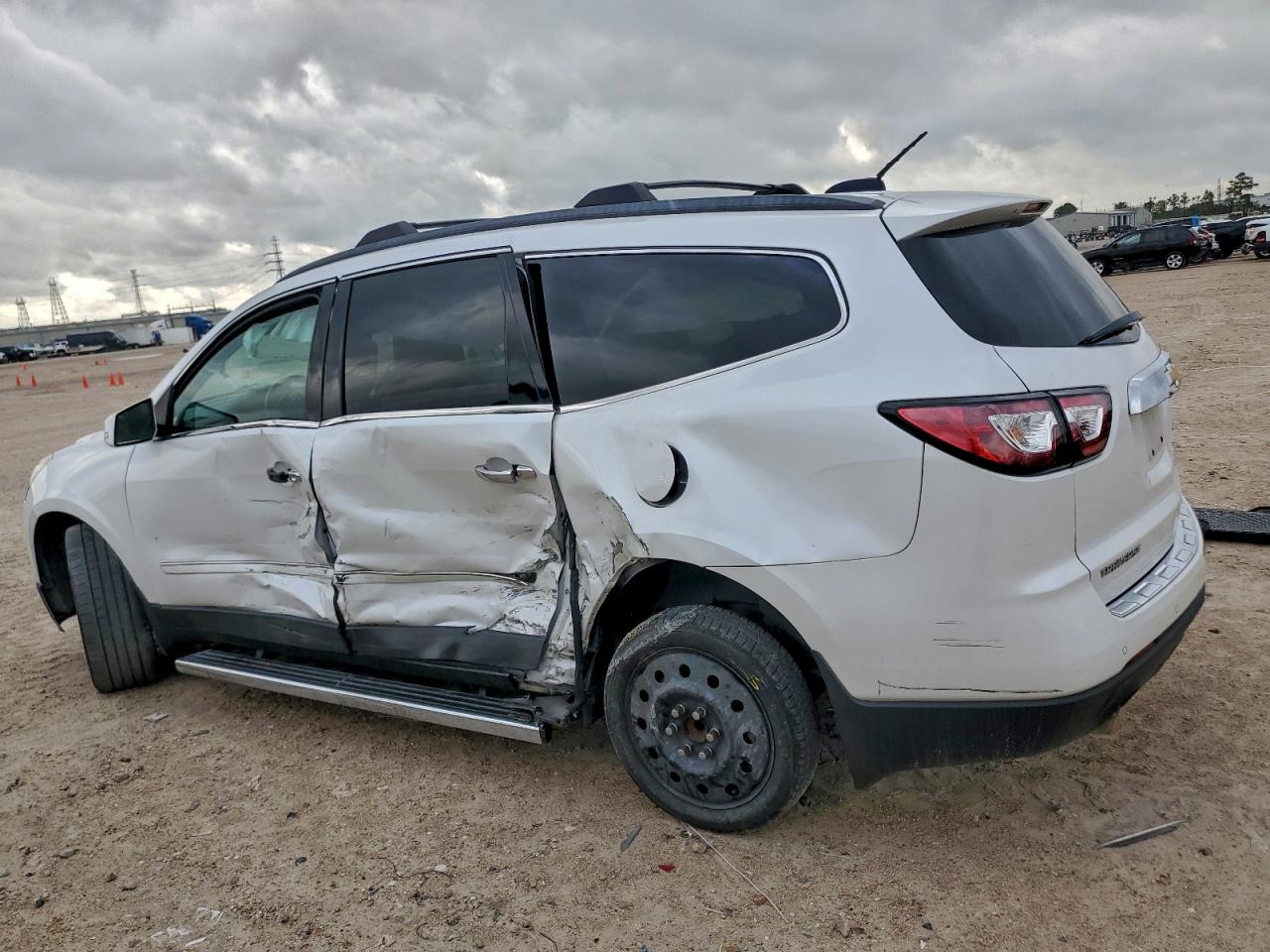 Chevrolet Traverse Premier Image 4