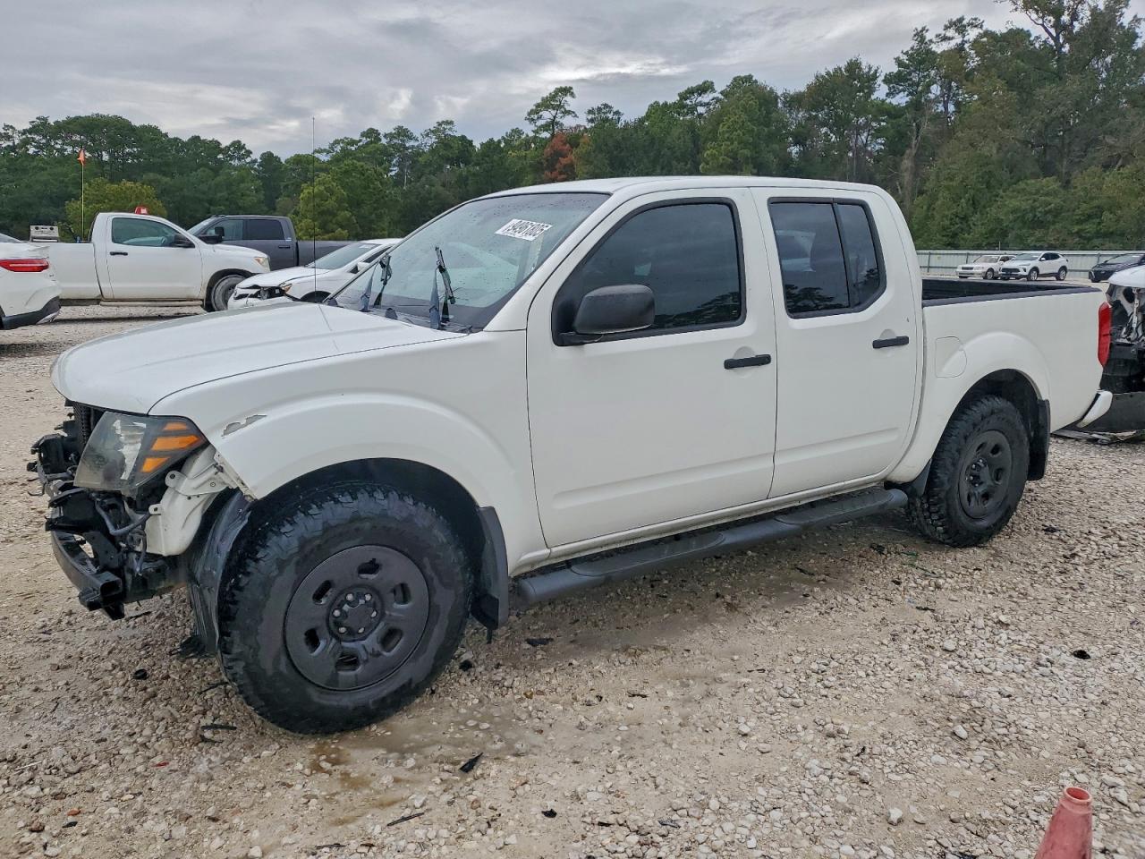 Nissan Frontier S Image 1
