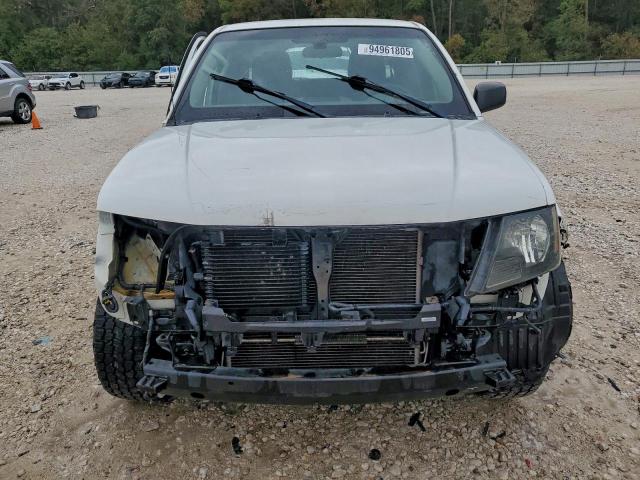 Nissan Frontier S Image 13