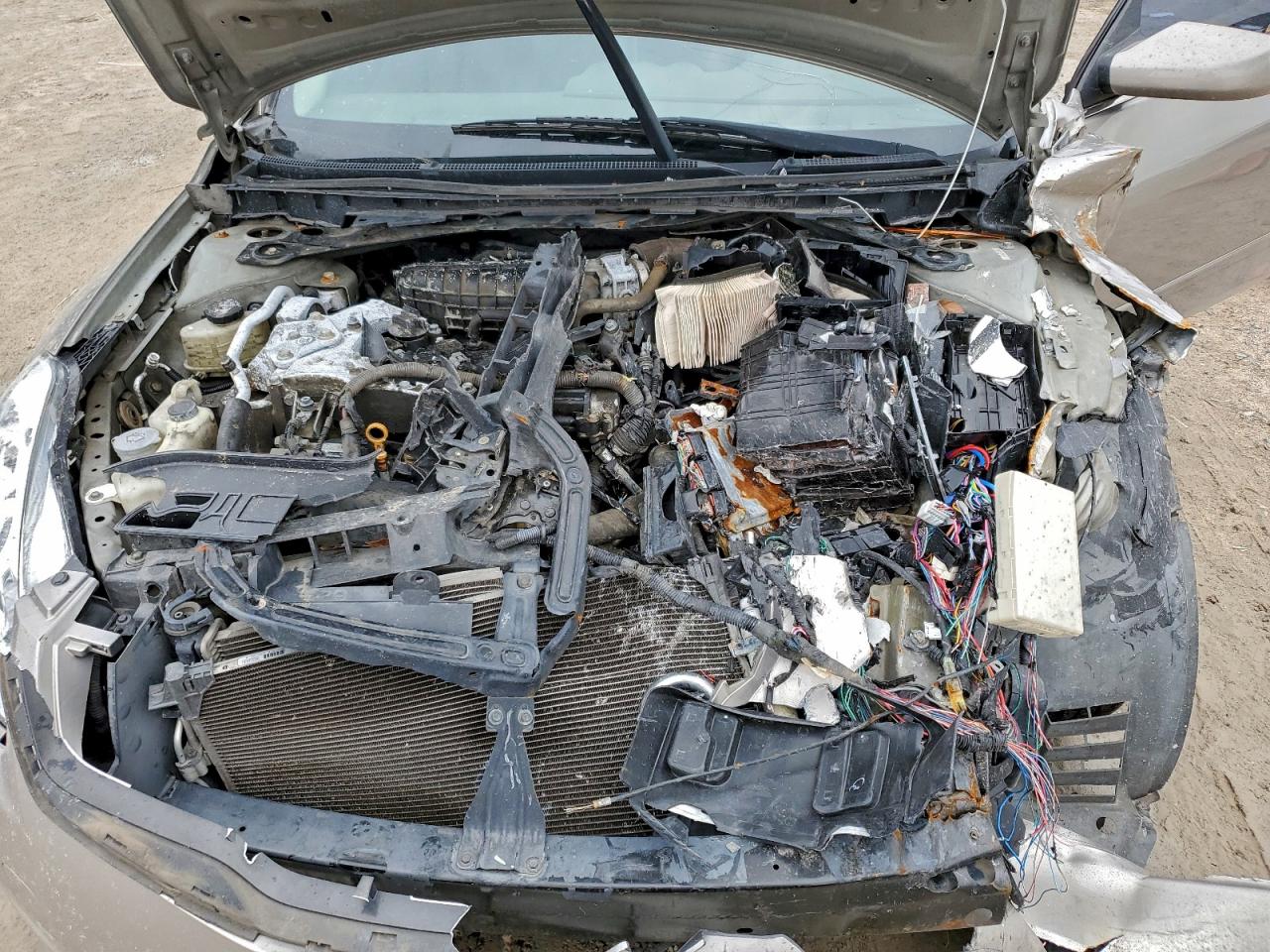 Nissan Altima Base Image 3
