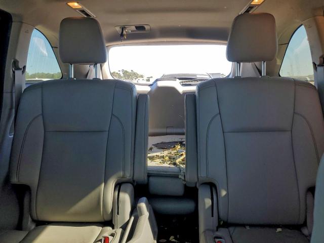 Toyota Highlander Se Image 12