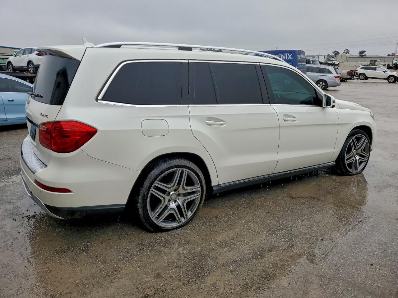 Mercedes-Benz G-Class 450 4matic Image 4