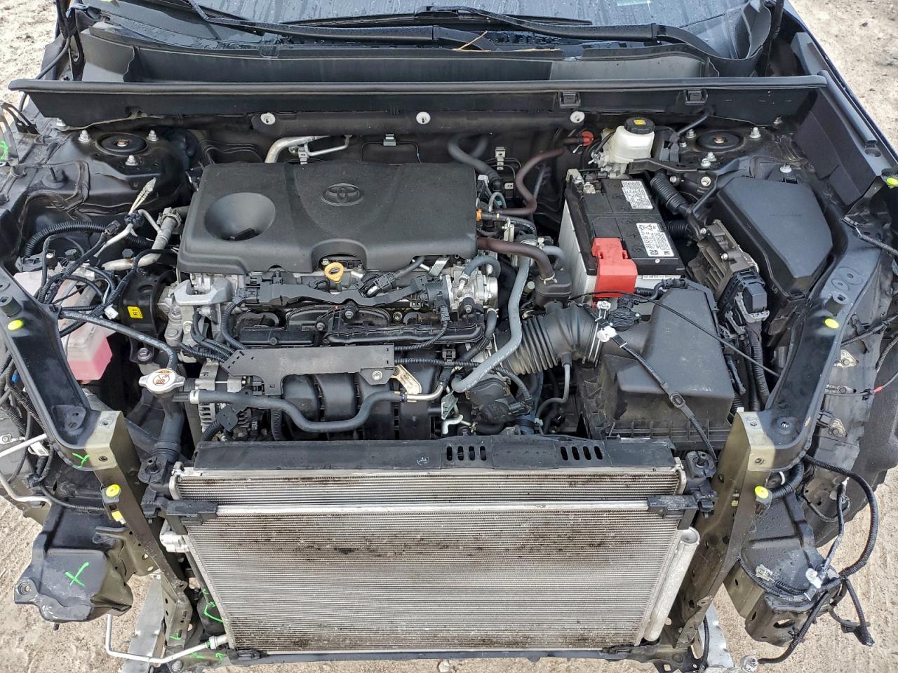 Toyota RAV4 Xle Image 8