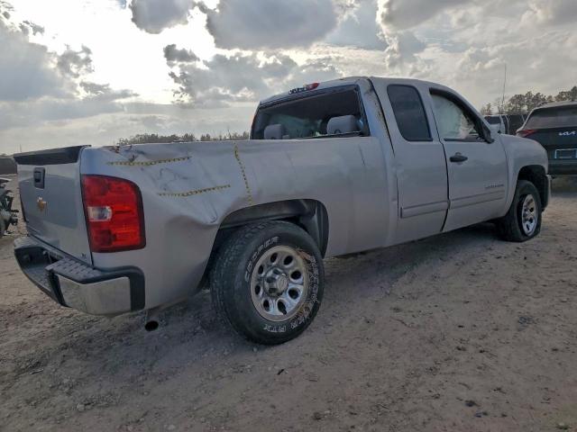 Chevrolet Silverado C1500 Lt Image 2