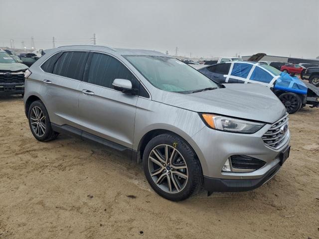 Ford Edge Titanium Image 4