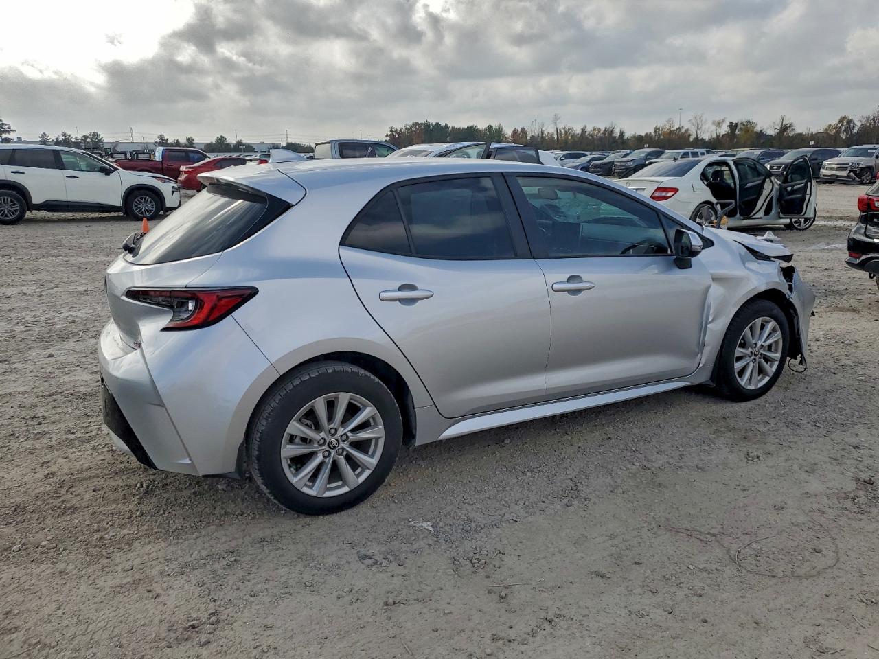 Toyota Corolla Se Image 4